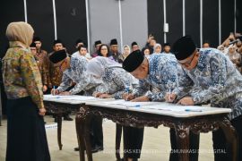 Menkomdigi: KIP garda depan informasi jernih dan perangi hoaks
