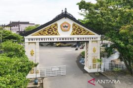 ULM pulangkan mahasiswa KKN-LH Desa Batulicin Irigasi pascainsiden laka maut