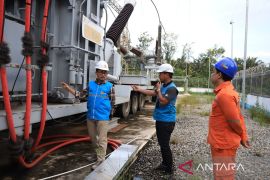 Sambut HUT ke-81 RI, PLN pastikan kesiapan personel jaga keandalan listrik di Pasir Pengaraian