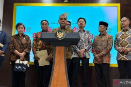 Ketua MPR: Presiden prihatin banyak kepala daerah terjebak korupsi