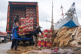 Saat rantai pasok menjadi benteng inflasi