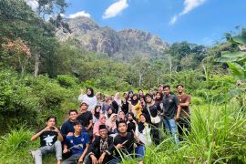 Mahasiswa KKN UNP bantu hidupkan pesona Nagari Pagaruyung