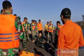 BPBD Gianyar beri pelatihan prajurit TNI evakuasi korban bencana