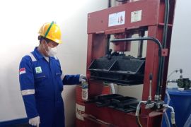 Produksi paving block TPA Sandubaya belum dijual ke publik