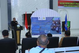Pemkot Kupang dan BMKG bekali nelayan kemampuan baca informasi cuaca