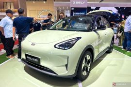 Lebih dari 2.000 Geely EX2 siap kirim, EV Rp200 jutaan dengan warna baru di GIIAS