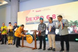 Plt Gubernur Riau buka SIEXPO 2026, dorong investasi hingga hilirisasi industri sawit