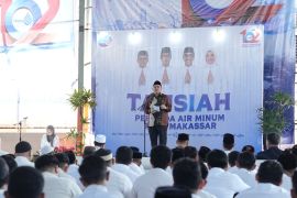 Wali Kota Makassar minta PDAM jaga pelayanan