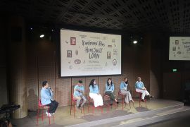 Dua wajah Kaluna di pementasan "Home Sweet Loan The Musical"