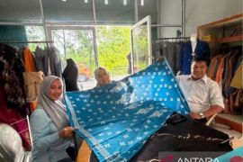 Kemenkum Riau dorong pelindungan Hak Cipta Motif Batik Riau melalui pendampingan rumah batik seroja kreatif