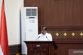 Pemkab Gianyar beri masukan DPRD soal Raperda Sempadan Sungai