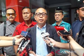 Ratusan senjata api hingga narkoba ditemukan di sekolah swasta Jaksel