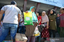 Bobby Nasution soroti harga beras, Pemprov Sumut gelar pangan murah