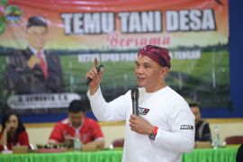 Temu Tani di Jatisawit,  Sumanto soroti regenerasi petani terhenti