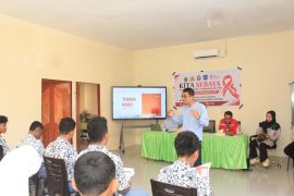 Tiga kampus perkuat pencegahan HIV remaja di Pulau Hiri