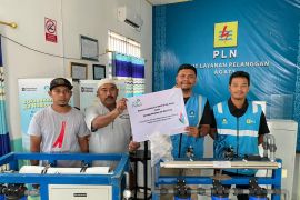 PLN Papua hadirkan teknologi desalinasi air bersih bagi warga Agats