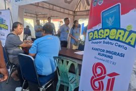 Imigrasi Kupang membuka layanan paspor di area CFD