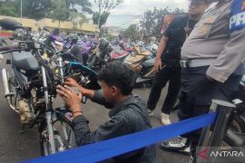 Polres Cianjur mengamankan 4.026 knalpot bising dalam tiga bulan
