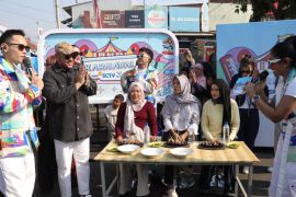 Karnaval SCTV digelar di Kota Tegal, Wali Kota promosikan kuliner khas daerah