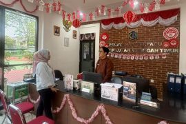 HUT RI, Kantor Kelurahan Kuningan Timur dihiasi ornamen barang bekas