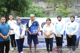 Lapas Kelas I Medan salurkan sembako kepada masyarakat semarakkan HUT RI