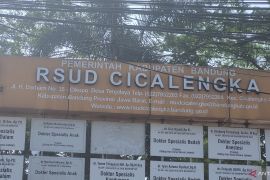 Bupati Bandung memastikan nakes pelaku komentar nirempati dikenakan sanksi