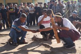 Konflik antardesa di Adonara diselesaikan melalui ritual adat