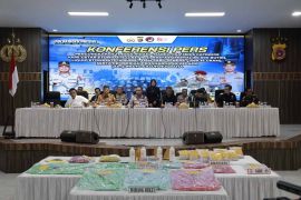Polda Aceh tangkap keuchik tersangka peredaran narkoba 50.000 butir pil ekstasi