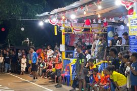 Warga Kota Jayapura adakan lomba tradisional guna meriahkan HUT ke-81 RI