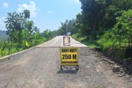 Sumedang menganggarkan minimal Rp100 miliar untuk perbaikan jalan pada 2027