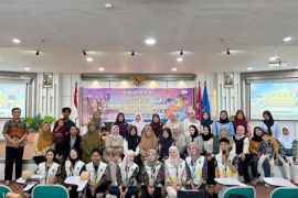 Mahasiswa KKN Undip gelar seminar pengasuhan di era digital
