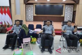 Semangat Hari Pengayoman ke-81, Kanwil Kemenkum Riau gelar donor darah untuk kemanusiaan
