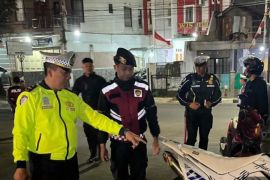 Polres Garut menurunkan tim ke sekolah untuk tertibkan knalpot bising