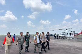 Kapolda Jambi dan Deputi BNPB pantau karhutla lahan gambut