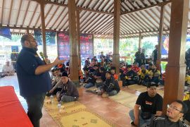 Kesbangpol minta pengemudi Ojol terus jadi agen perubahan digital