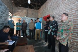 Pemprov Jatim renovasi rumah nenek Sumarni di Blitar