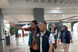 Ombudsman Sumbar: Terapkan sekolah daring di tengah kabut asap