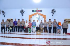 Polda Gorontalo gelar safari subuh perkuat silaturahmi warga