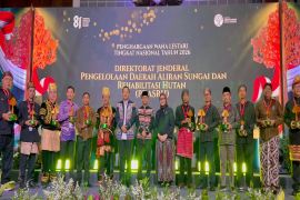 Pegiat lingkungan Polewali Mandar raih penghargaan Wana Lestari