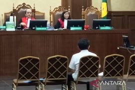 Delapan terdakwa kasus korupsi LPEI jalani sidang tuntutan hari ini