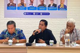 Pengamat ingatkan praperadilan eks Jampidsus perlu diawasi