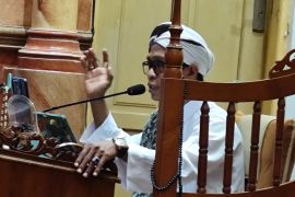 Ustadz Luthfi ungkap amal itu rohnya ikhlas