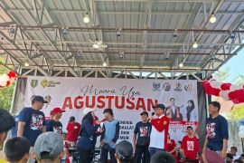 Lomba olahraga tradisional meriahkan Muara Uya Agustusan