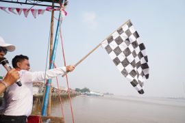 Wako Pontianak dorong lomba sampan bidar Kampung Yuka jadi agenda tahunan