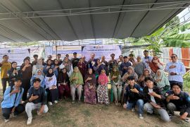 Unsri dan KKP terapkan teknologi IoT untuk pembenihan ikan betok di Palembang