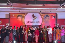 Karya desainer muda PDIP Jogja Sarah Azzahra lolos final Fatmawati Trophy