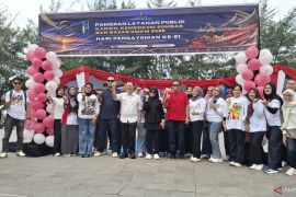 Kemenkum Sumbar hadirkan layanan publik di Pantai Padang