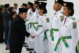 Paskibraka Pematangsiantar dikukuhkan, beasiswa bagi yang lulus masuk UI