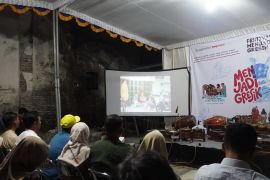 Festival Menjadi Gresik ajak warga lestarikan kearifan lokal