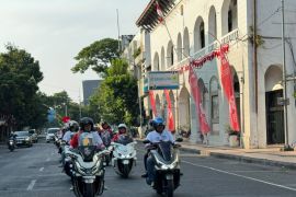 Honda Community Convoy Merdeka jelajahi sejarah Surabaya